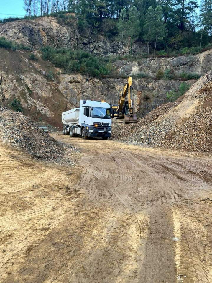 Logistique optimisée pour l'acheminement de matériaux de carrières